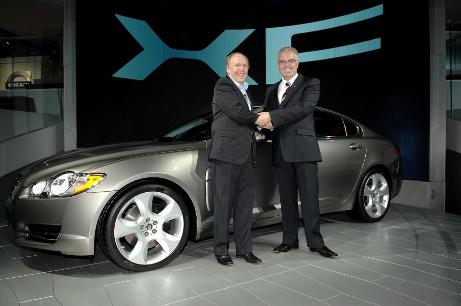  Jaguar XF 2008 года  (фото 17 из 175)